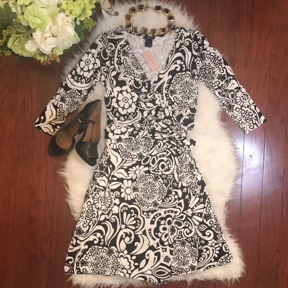 Ann Taylor Black & White Floral Print Wrap Dress